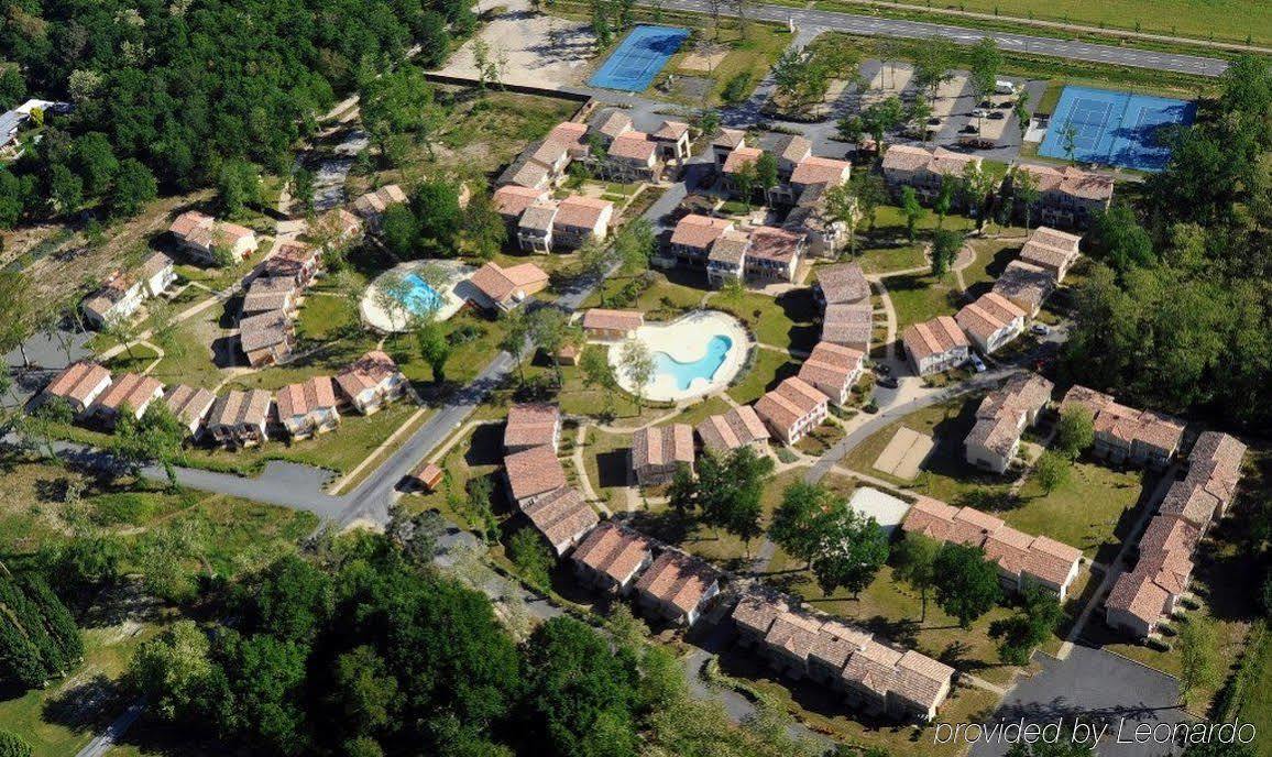 Vacanceole - Le Domaine Du Golf D'Albret Barbaste Exterior foto
